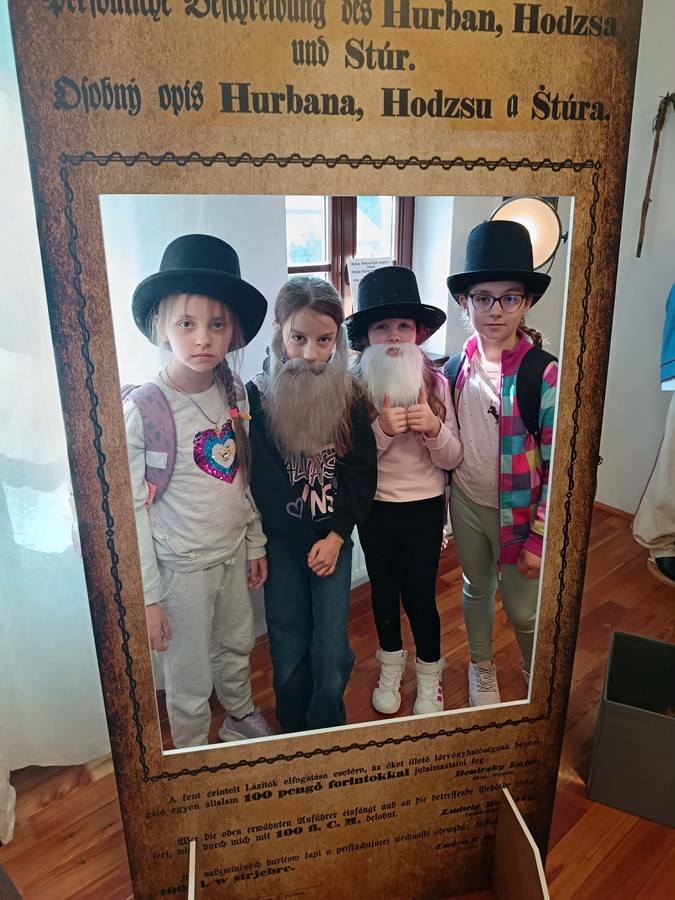 a9c2b4d6 777c 4098 9530 77d4c276002c