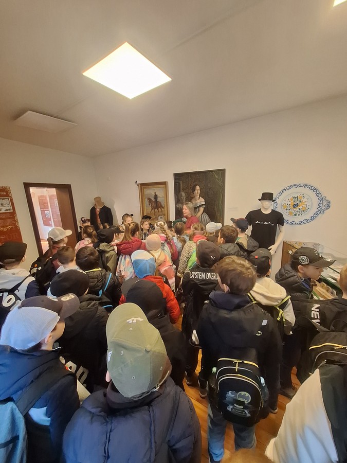 a9c2b4d6 777c 4098 9530 77d4c276002c