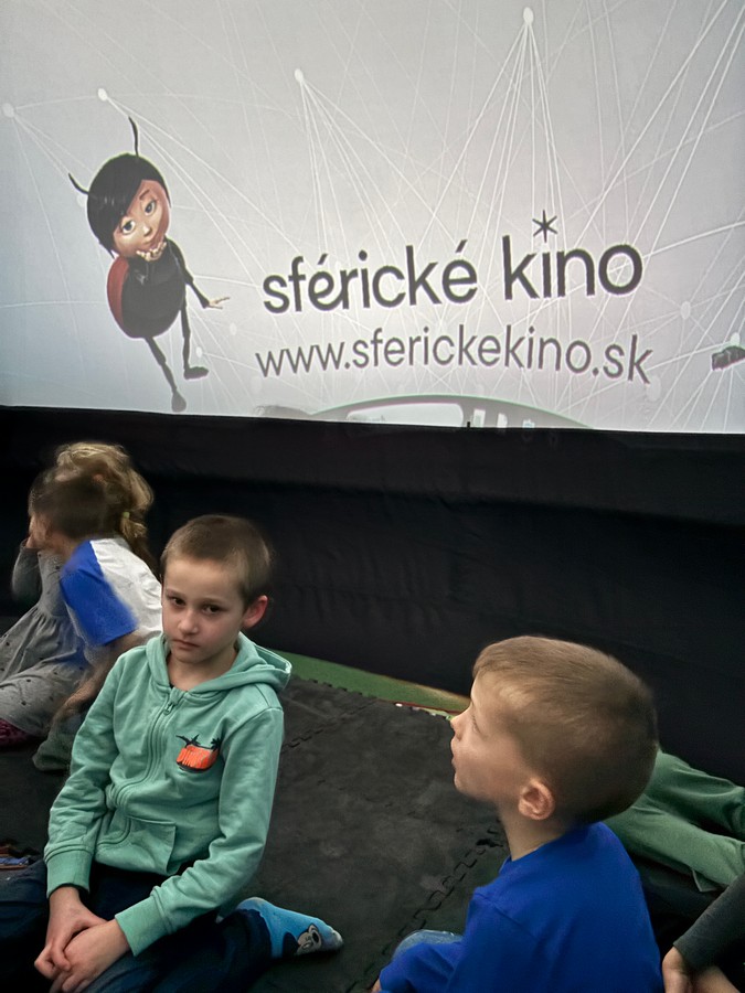 att.17zpfpvCOTaxJ9qPCeXvvf1ar43nTRCbBfk4At 0Tdw