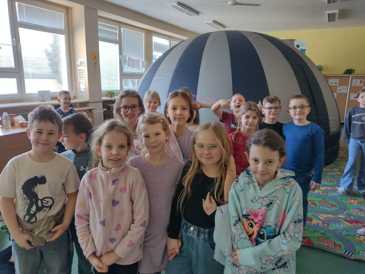 att.17zpfpvCOTaxJ9qPCeXvvf1ar43nTRCbBfk4At 0Tdw